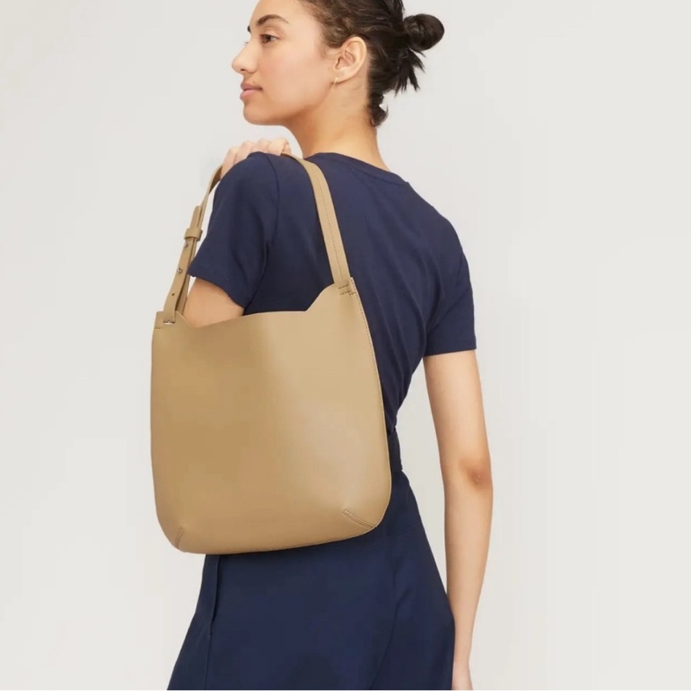 Everlane Cactus Leather Shoulder Bag Tote 🌵 - Picture 6 of 6